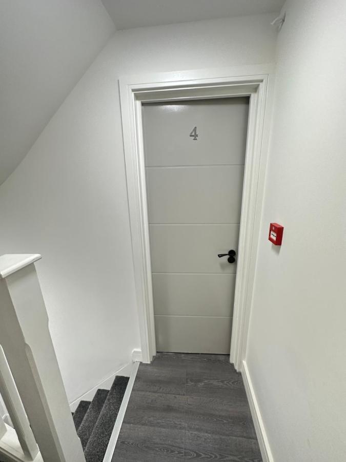 Comfy Guest House London Exterior photo