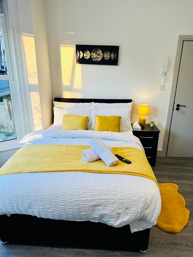 Comfy Guest House London Exterior photo