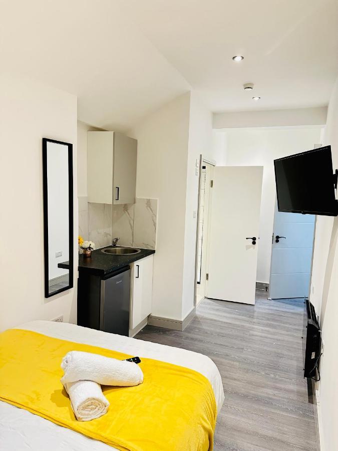 Comfy Guest House London Exterior photo
