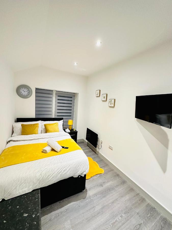 Comfy Guest House London Exterior photo