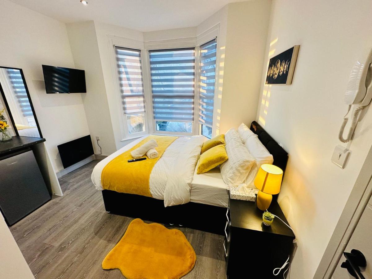 Comfy Guest House London Exterior photo
