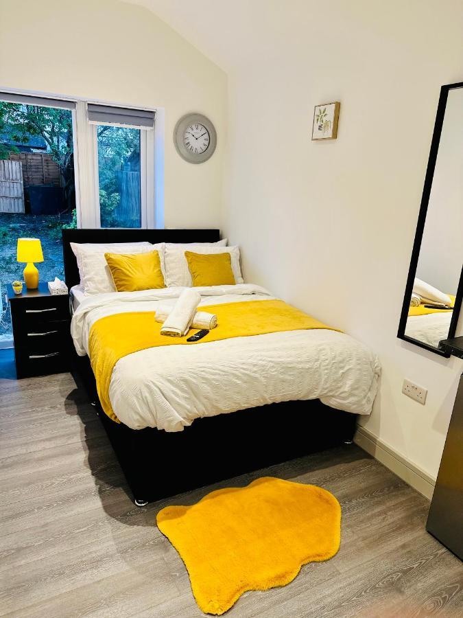 Comfy Guest House London Exterior photo